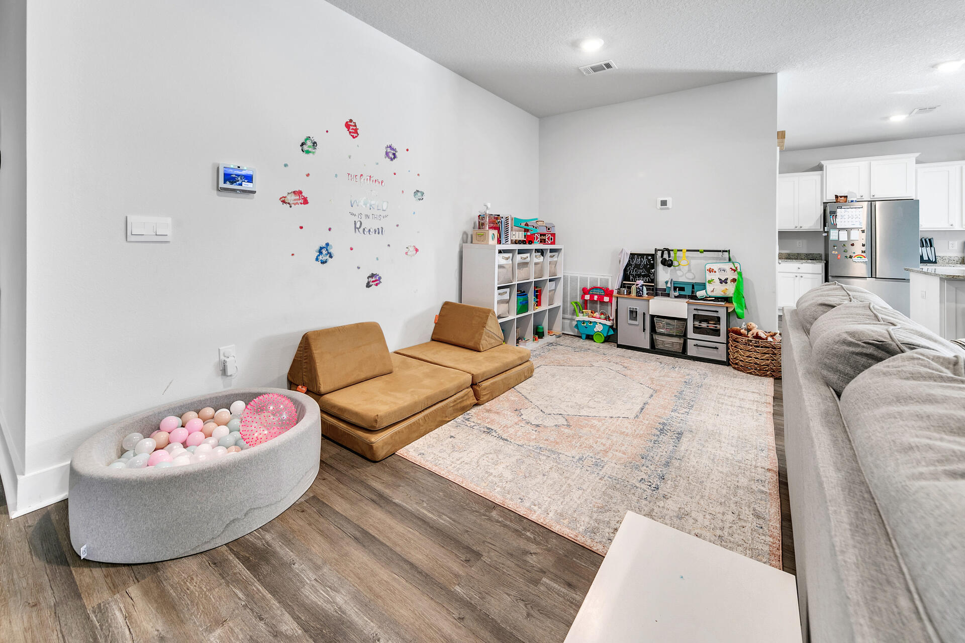720 Quintana Street Crestview, FL 32539 - Photo 6 of 26 a living room with furniture and a couch