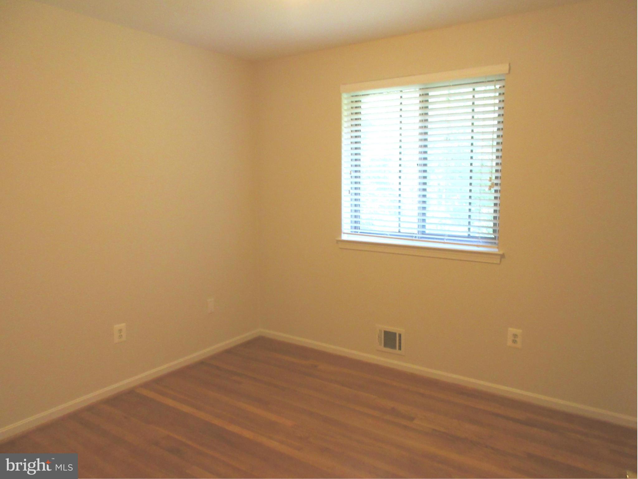5352 Guinea Road Fairfax, VA 22032 - Photo 21 of 29 Bedroom