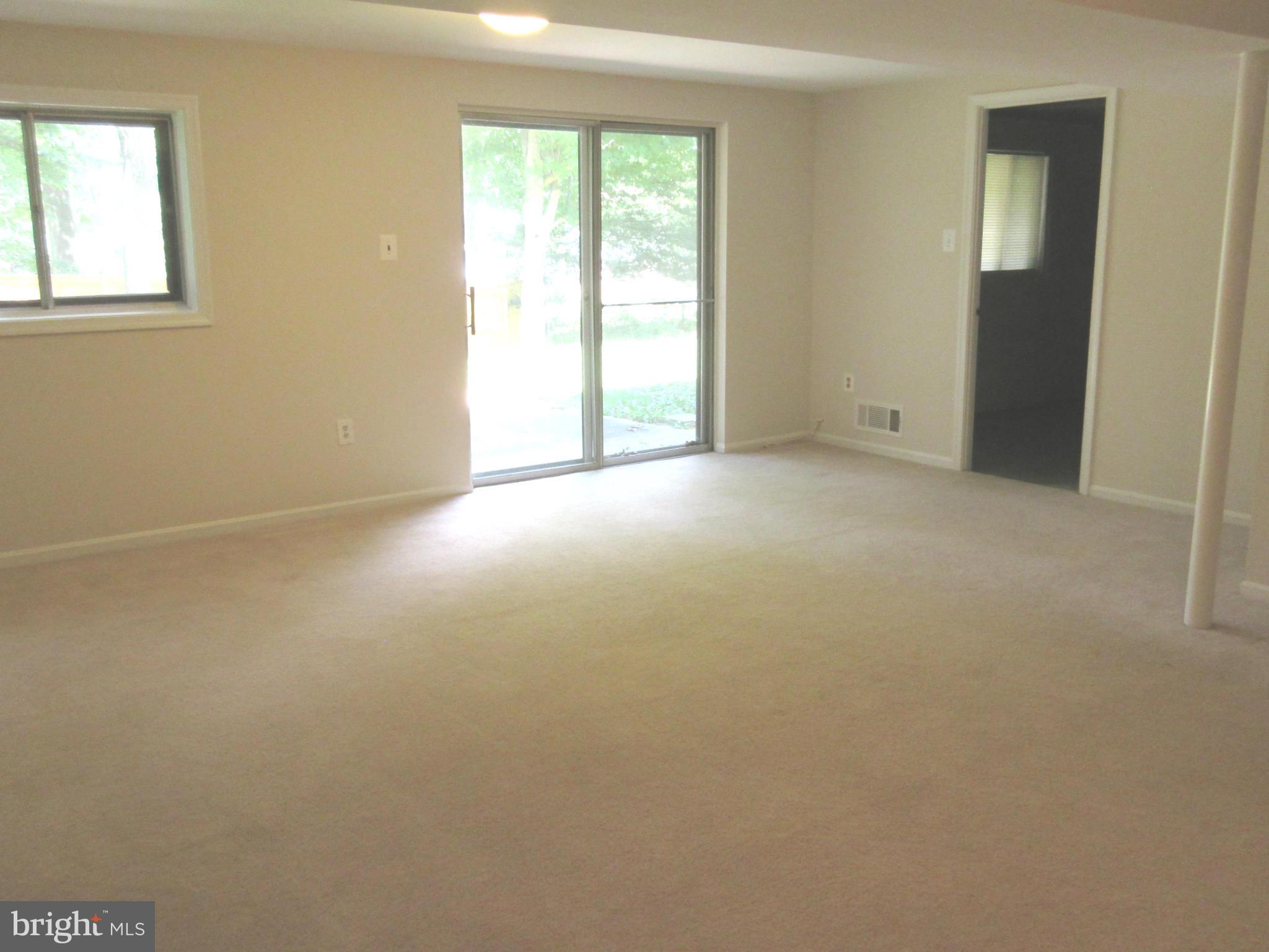 5352 Guinea Road Fairfax, VA 22032 - Photo 23 of 29 Family Room