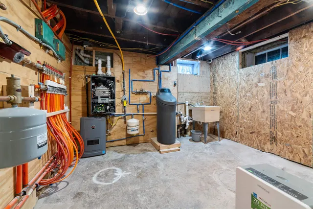 $329,900 | 405 7th Street South, Virginia, MN 55792