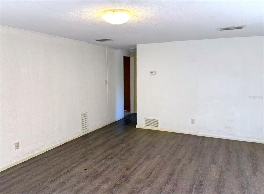 7200 Grace Road Orlando, FL 32819 - Photo 10 of 45