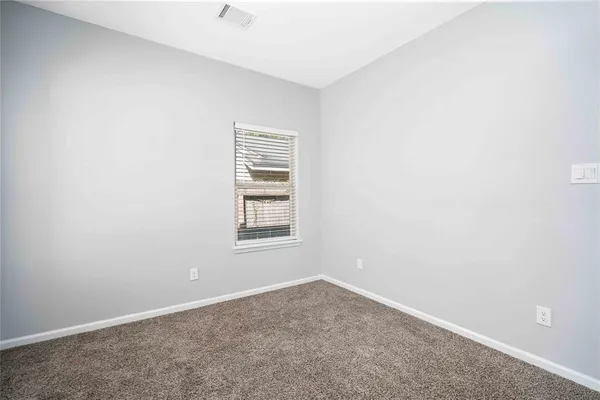 $1,700 | 5105 Southwind Street, Unit A, Houston, TX 77033