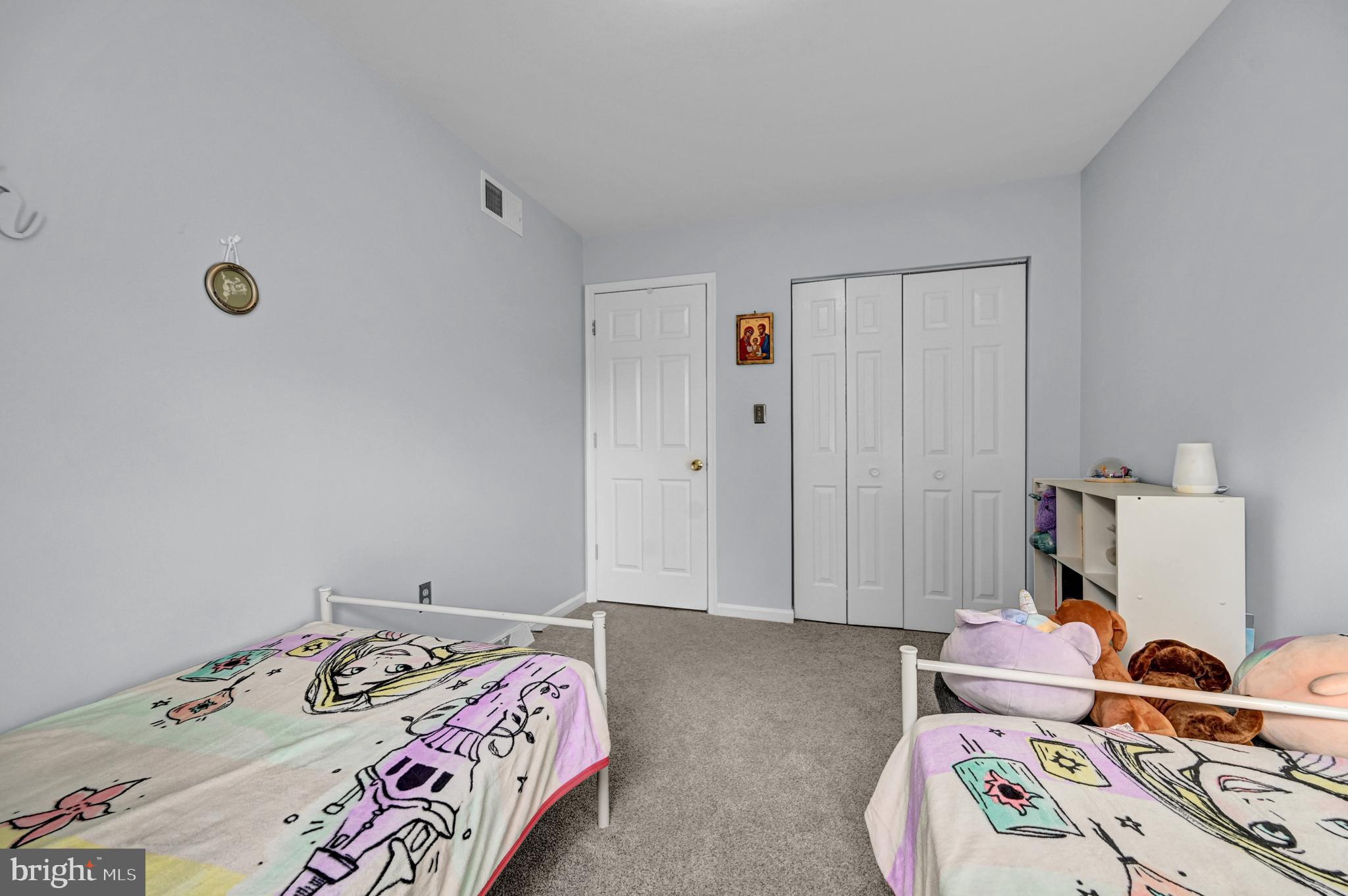 2853 Robin Road York, PA 17404 - Photo 19 of 32 Gallery Image 19