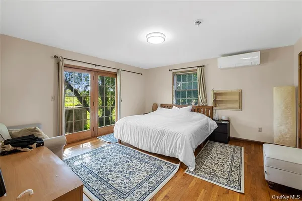 $895,000 | 332 Springtown Road, New Paltz, NY 12561