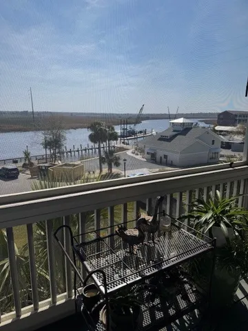 $549,000 | 105 Broad Street, Unit C, Darien, GA 31305