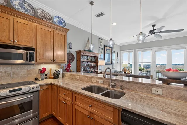 $549,000 | 105 Broad Street, Unit C, Darien, GA 31305