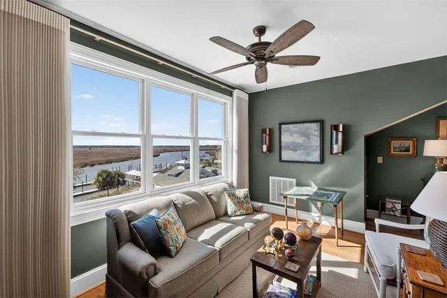 $549,000 | 105 Broad Street, Unit C, Darien, GA 31305