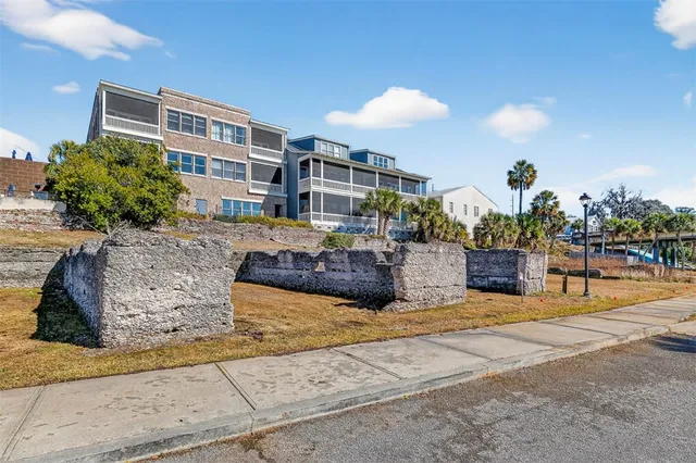 $549,000 | 105 Broad Street, Unit C, Darien, GA 31305