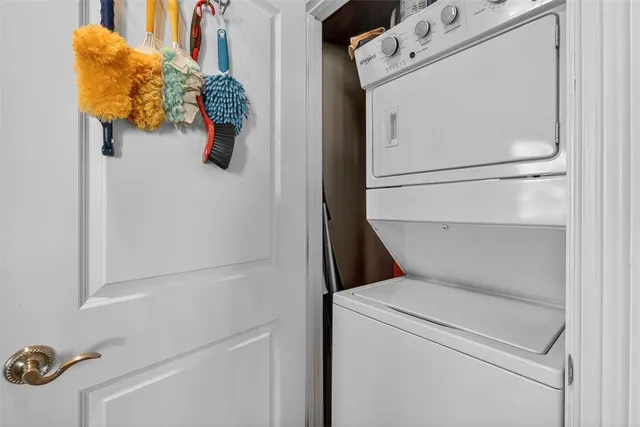 $549,000 | 105 Broad Street, Unit C, Darien, GA 31305