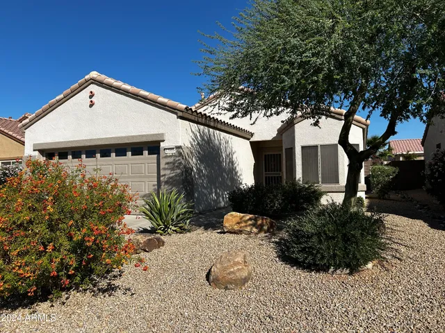 $1,900 | 15868 West Arrowhead Drive, Surprise, AZ 85374