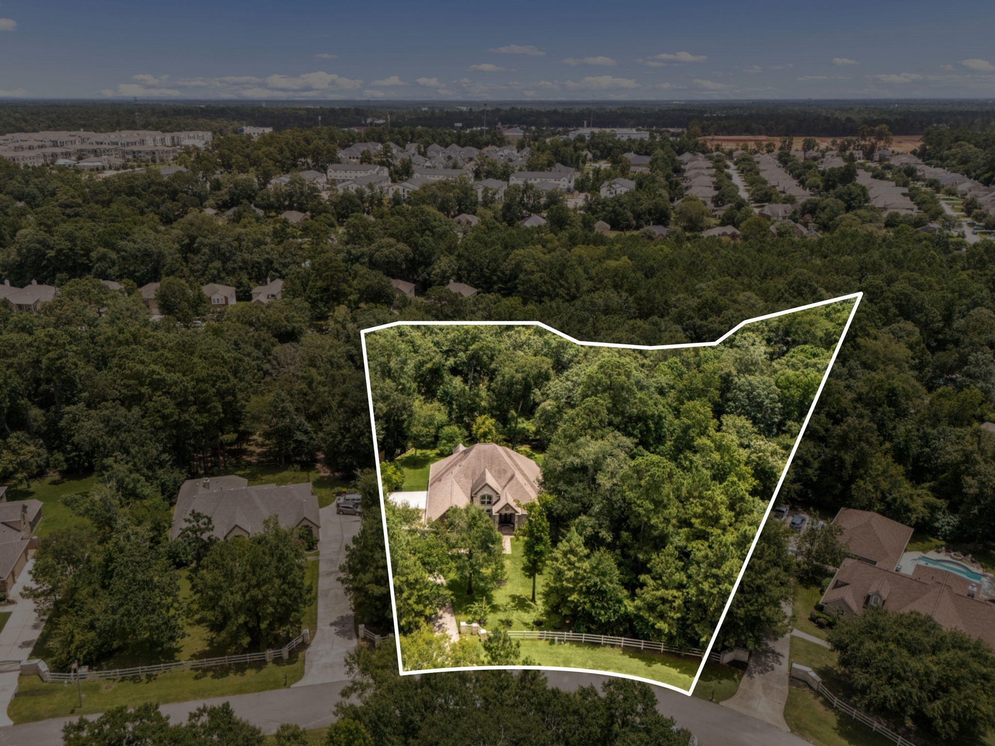 1904 Boulder Ridge Drive Conroe, TX 77304 - Photo 4 of 37 Aerial overview with lot line of 1904 Boulder Ridge, and adjoining acre also for sale, in Conroe.