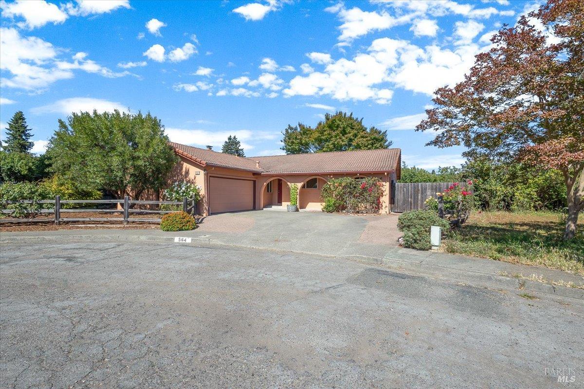 564 Edith Court Santa Rosa, CA 95401 - Photo 2 of 36