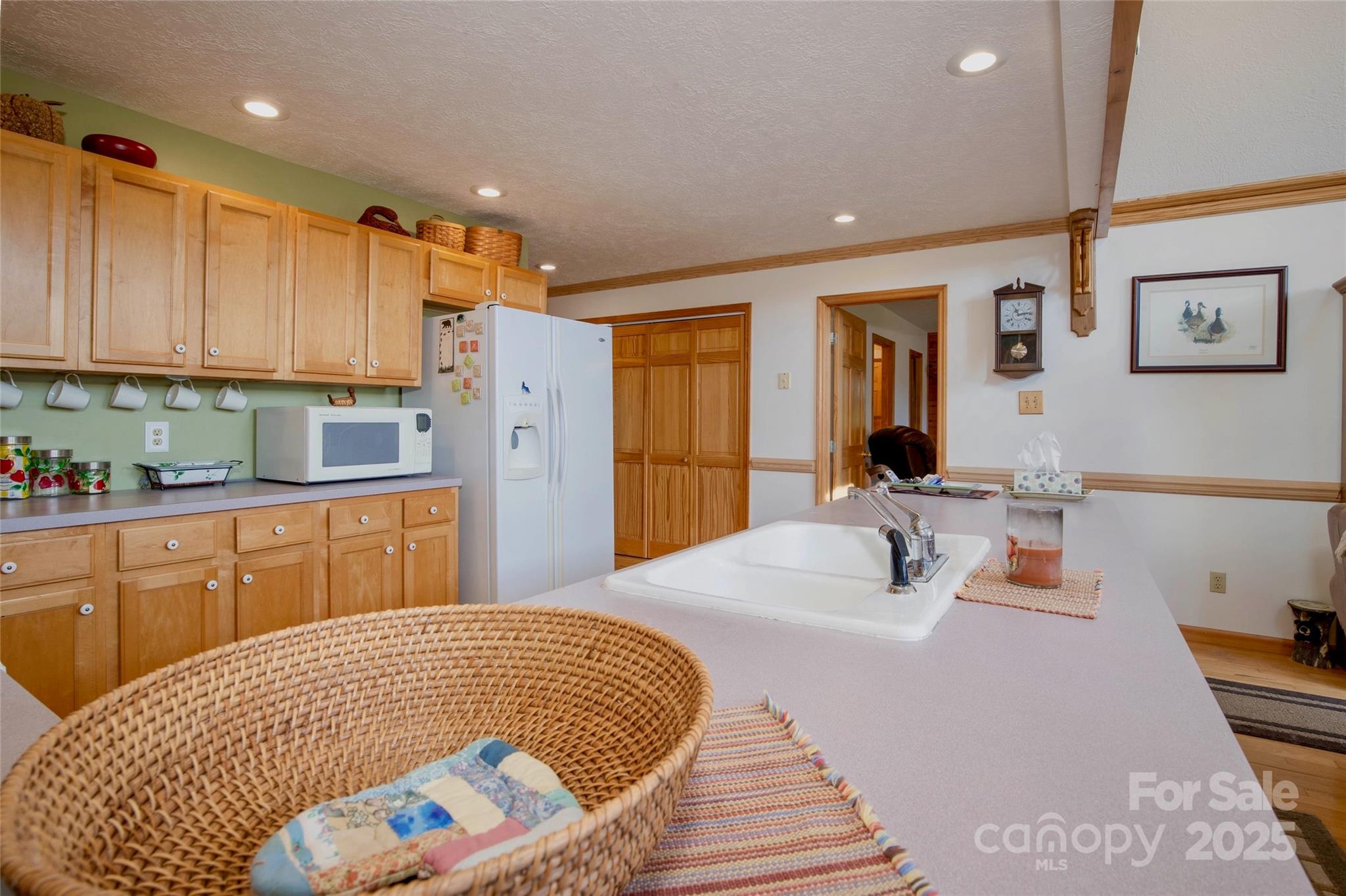 807 Pine Tree Road Spruce Pine, NC 28777 - Photo 15 of 48