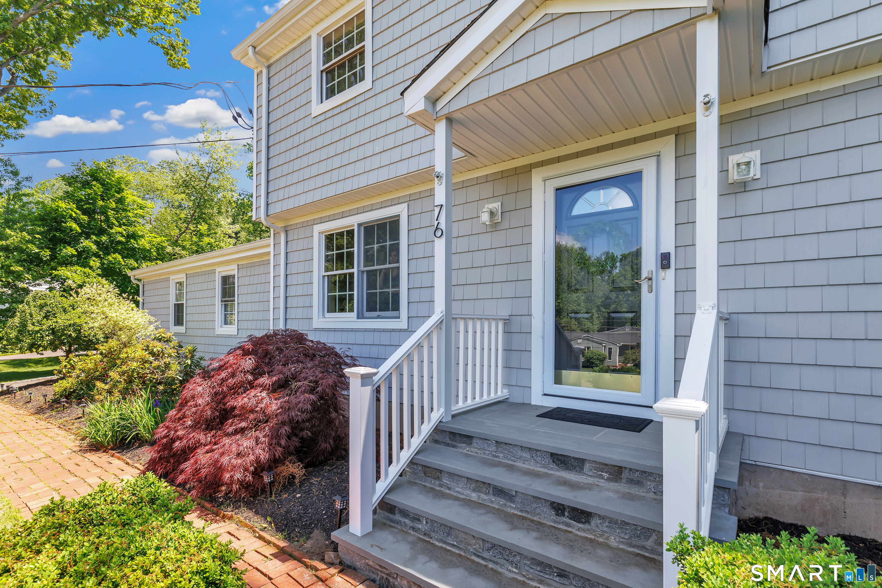 76 Greenbrier Road Trumbull, CT 06611 - Photo 2 of 38