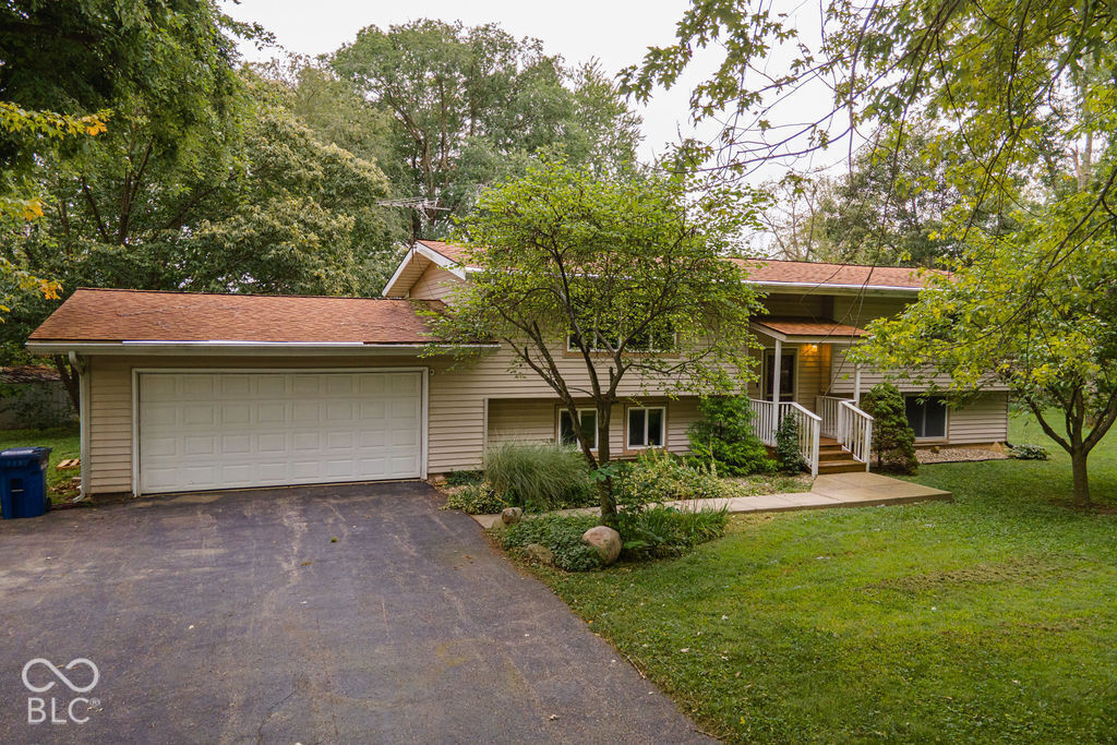 23845 Six Points Road Sheridan, IN 46069 - Photo 3 of 49 Gallery Image 3