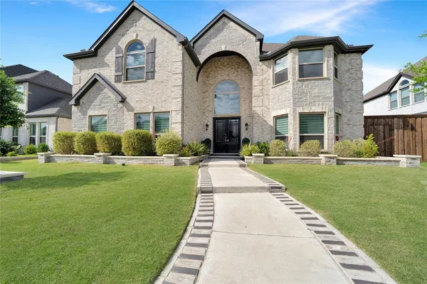 $950,000 | 11908 Fox Meadow Lane, Frisco, TX 75035