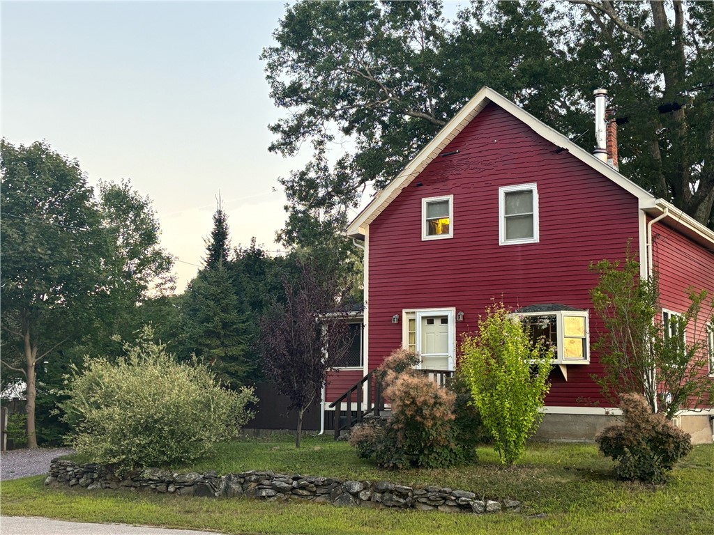164 Bay Spring Avenue Barrington, RI 02806 - Photo 1 of 29 Front Exterior