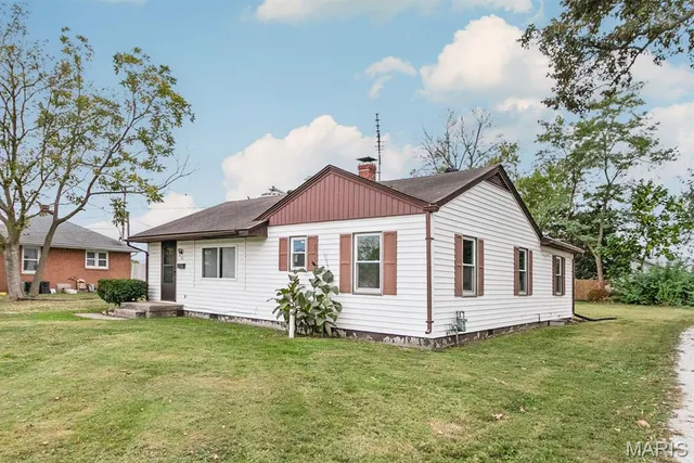 $139,000 | 418 Short Street, Jerseyville, IL 62052