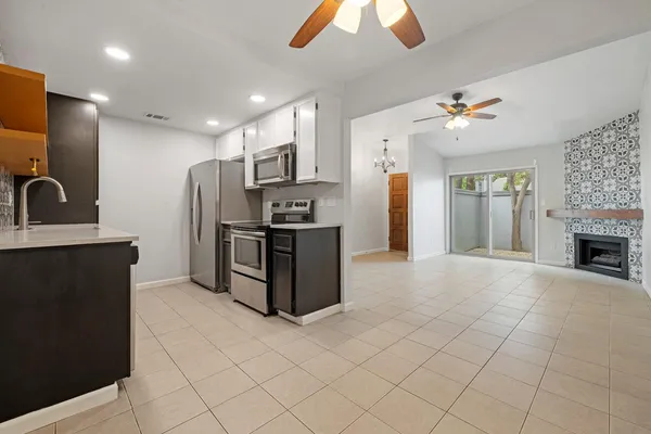 $195,900 | 1313 Floyd Avenue, Unit 136, Modesto, CA 95355