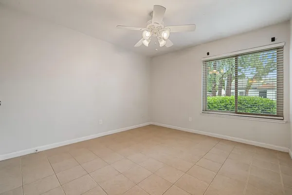 $195,900 | 1313 Floyd Avenue, Unit 136, Modesto, CA 95355