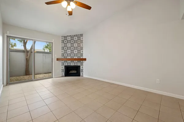 $195,900 | 1313 Floyd Avenue, Unit 136, Modesto, CA 95355