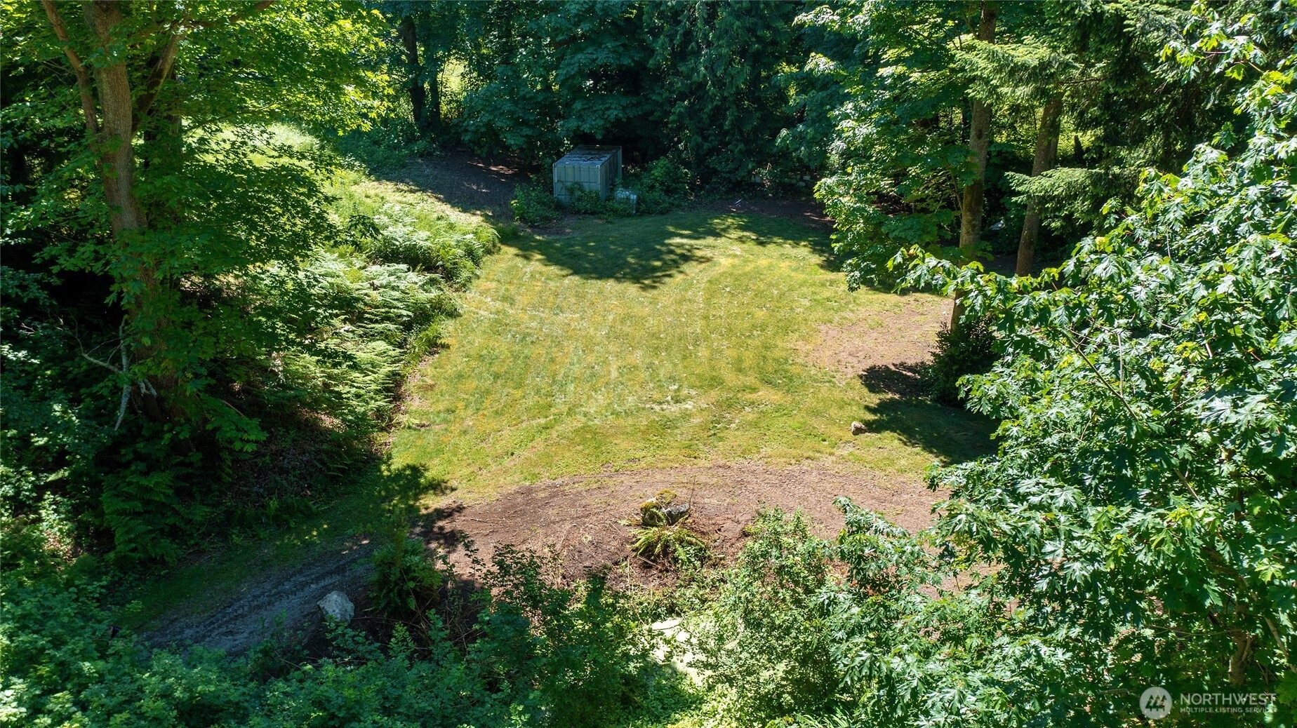 13 K Beach Way Everett, WA 98201 - Photo 7 of 35 a view of a garden with plants