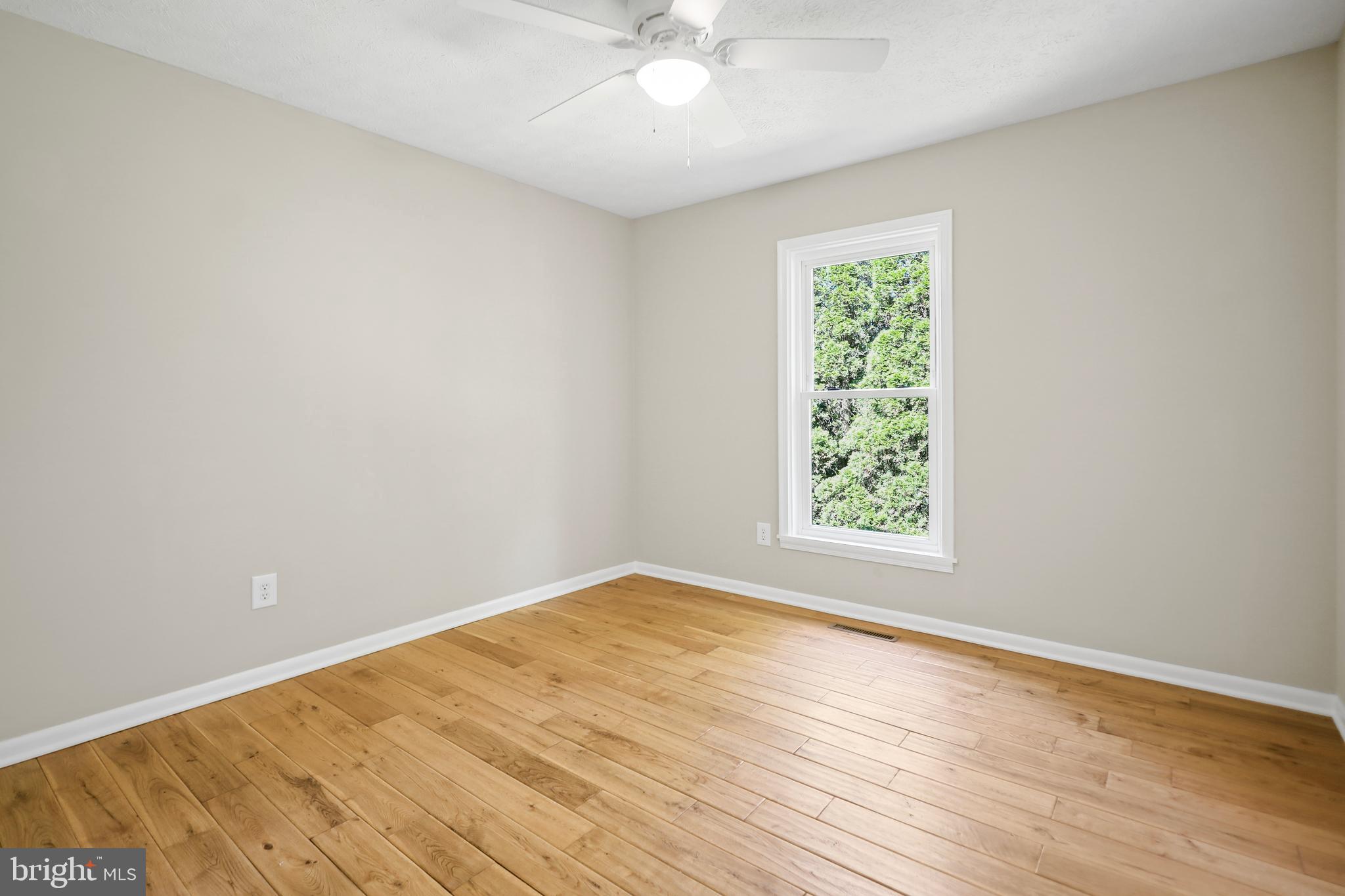 804 Farms River Road Front Royal, VA 22630 - Photo 22 of 80 2nd bed room