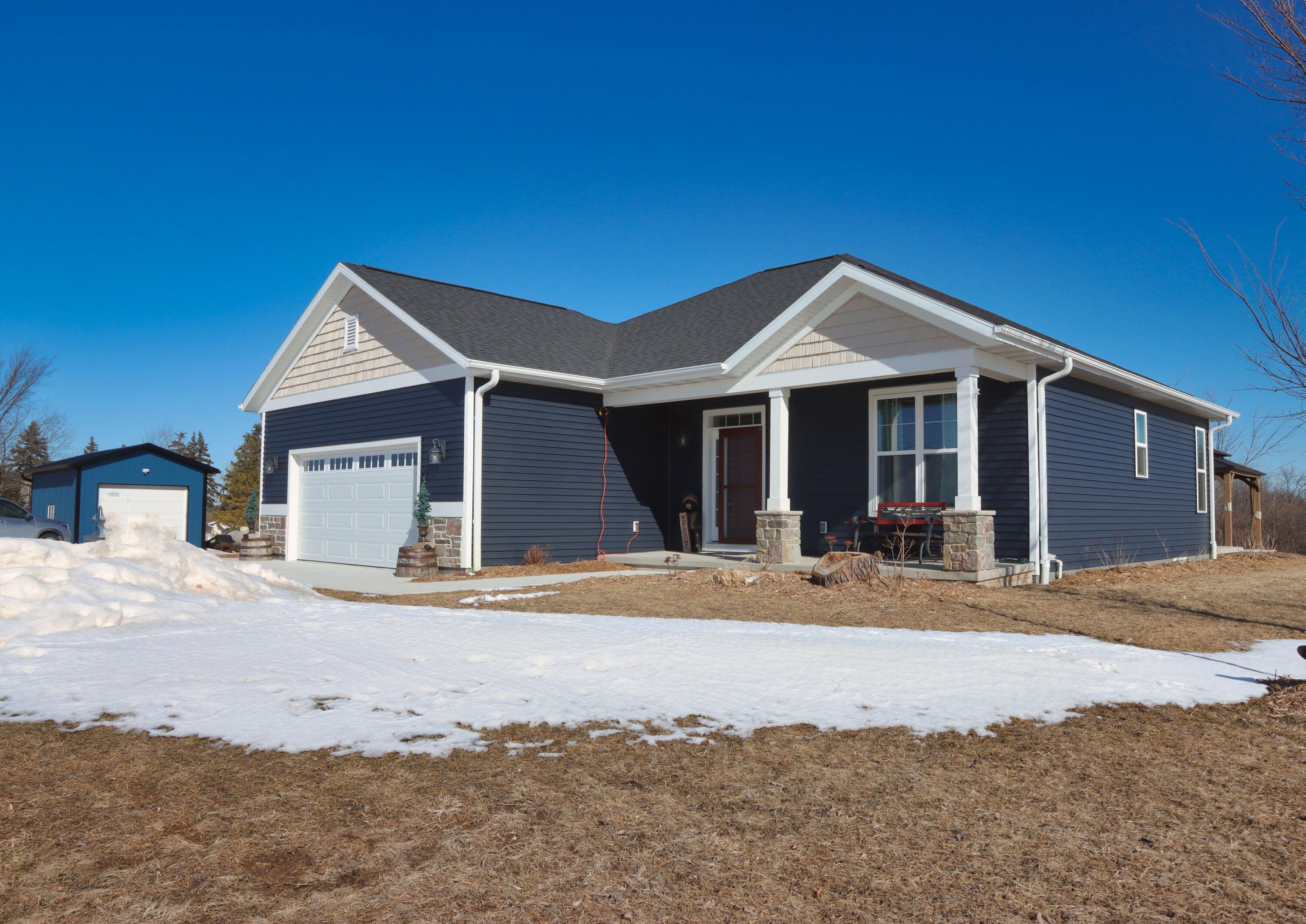 N6195 County Rd O J Plymouth, WI 53073 - Photo 4 of 24 House and Detached Building