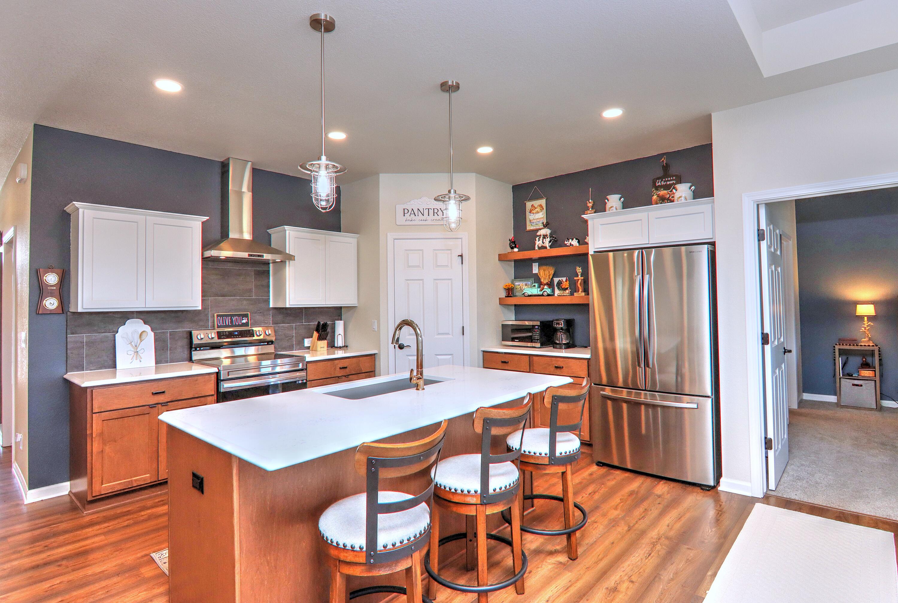 N6195 County Rd O J Plymouth, WI 53073 - Photo 6 of 24 Kitchen