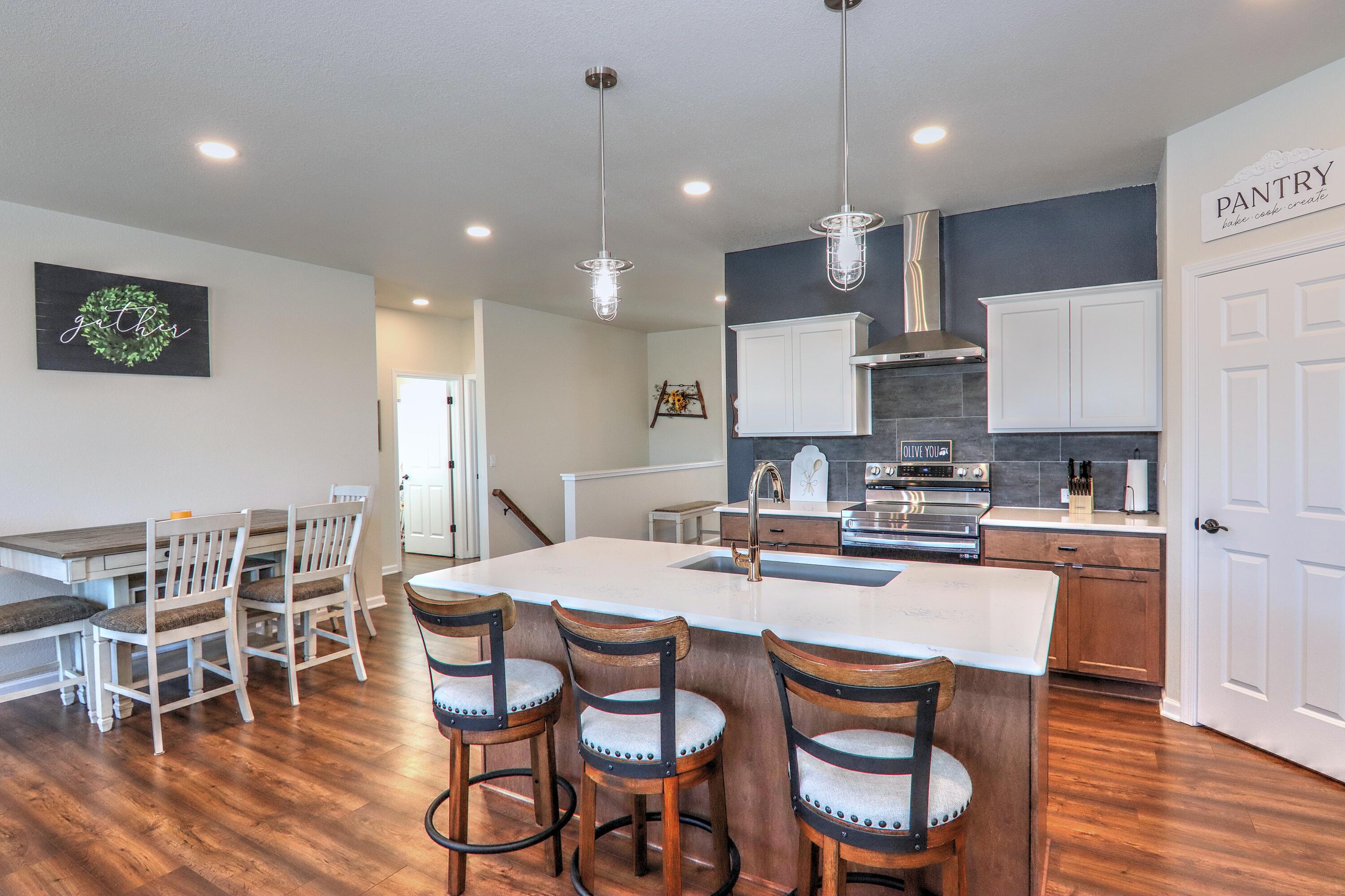 N6195 County Rd O J Plymouth, WI 53073 - Photo 8 of 24 Kitchen Eat In Area and More!