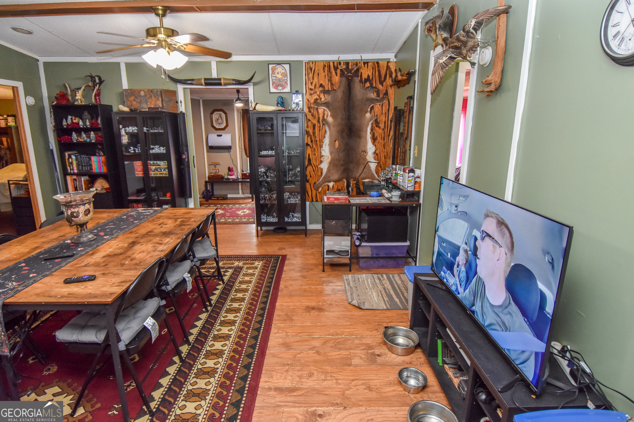 18 Ridgecrest Drive Thomaston, GA 30286 - Photo 26 of 53 a living room with furniture and a rug