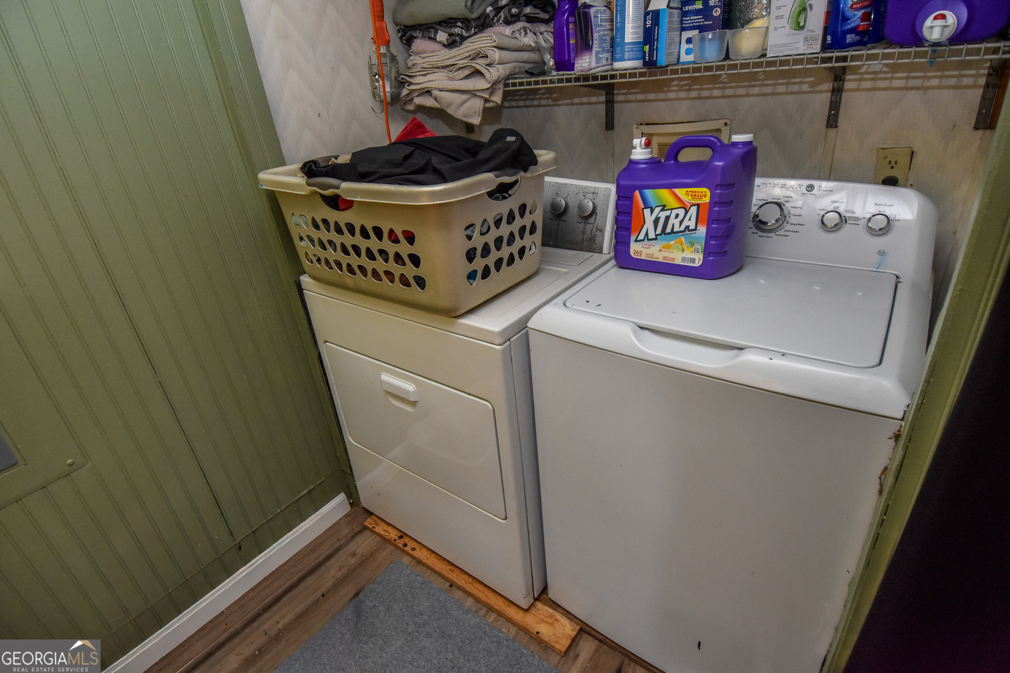 18 Ridgecrest Drive Thomaston, GA 30286 - Photo 30 of 53 a utility room with dryer and washer