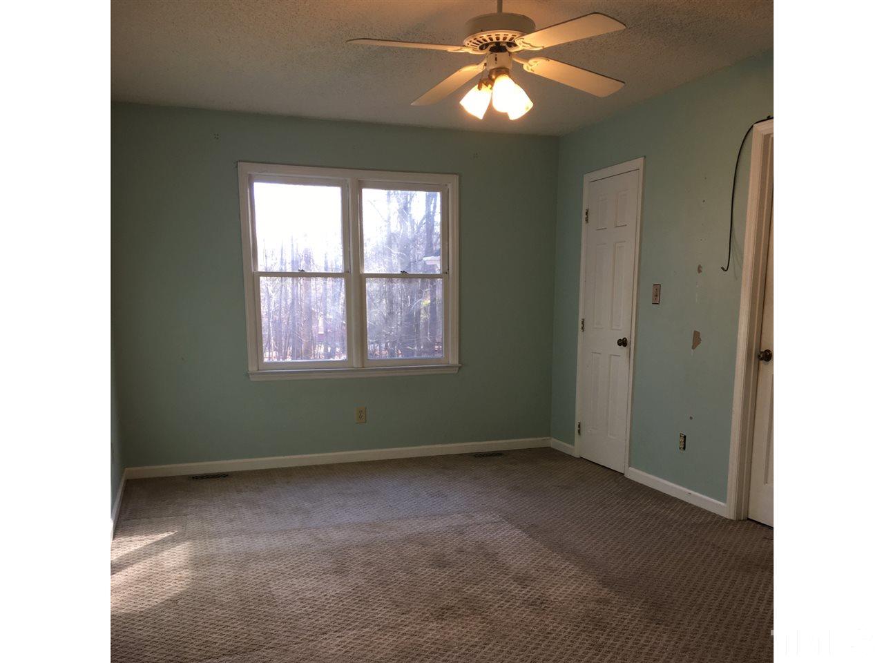 2011 Canterbury Road Clayton, NC 27520 - Photo 14 of 21 Gallery Image 14