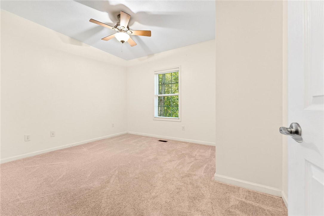 307 Willow Brook Lane Seneca, SC 29678 - Photo 20 of 41