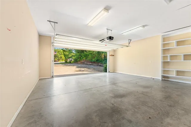 $2,100 | 307 Willow Brook Lane, Seneca, SC 29678