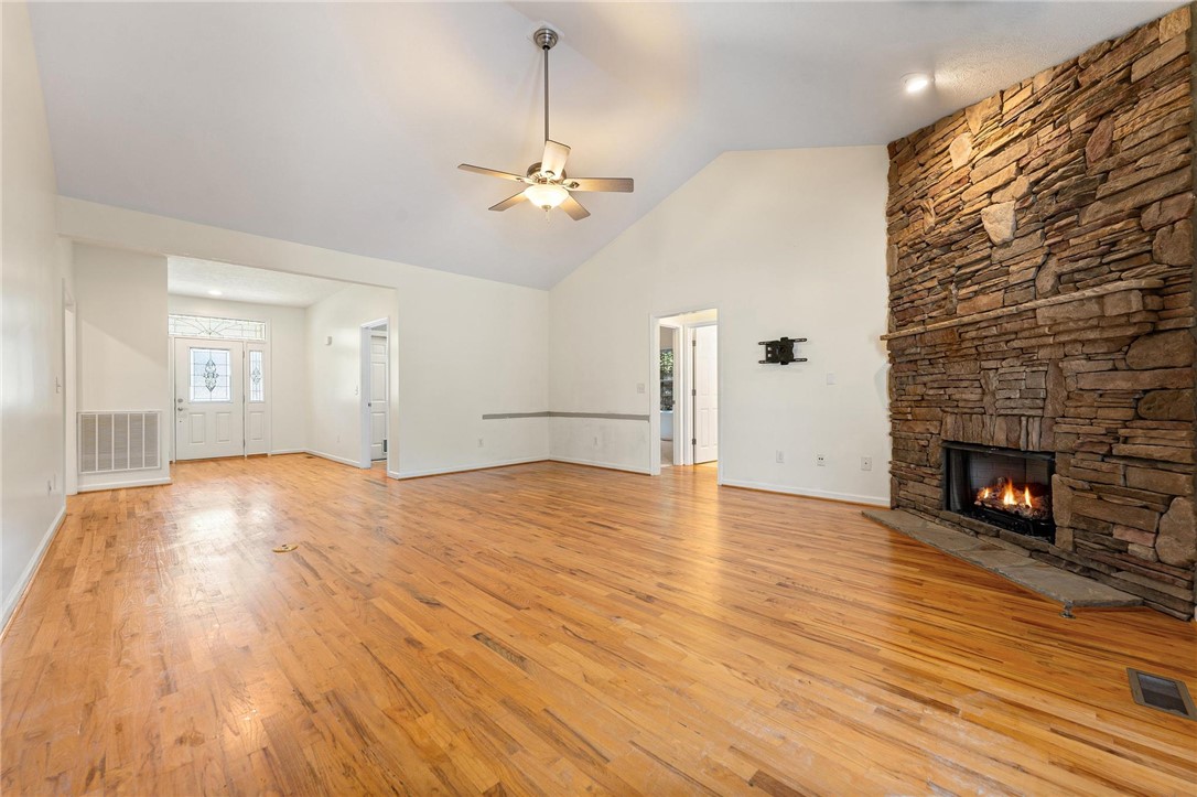 307 Willow Brook Lane Seneca, SC 29678 - Photo 7 of 41