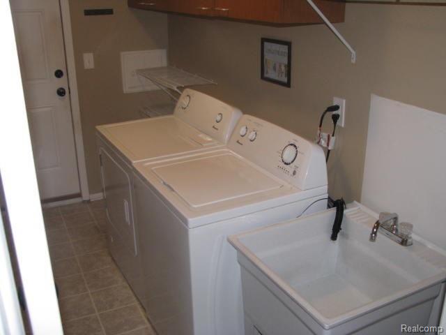 8300 North Henry Ruff Road Westland, MI 48185 - Photo 10 of 17