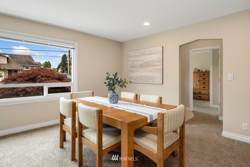 1717 Aberdeen Avenue Northeast Renton, WA 98056 - Photo 11 of 23 Gallery Image 11