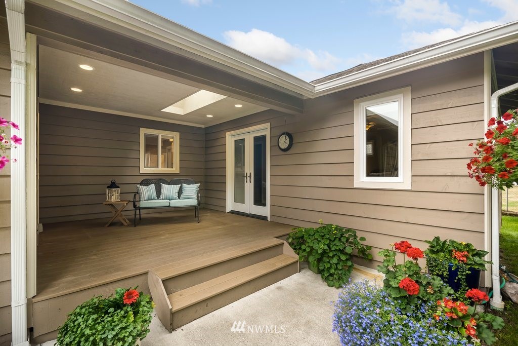 1717 Aberdeen Avenue Northeast Renton, WA 98056 - Photo 18 of 23 Gallery Image 18