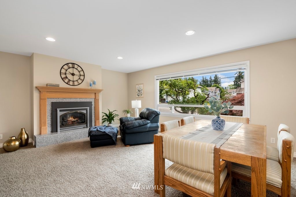 1717 Aberdeen Avenue Northeast Renton, WA 98056 - Photo 9 of 23 Gallery Image 9