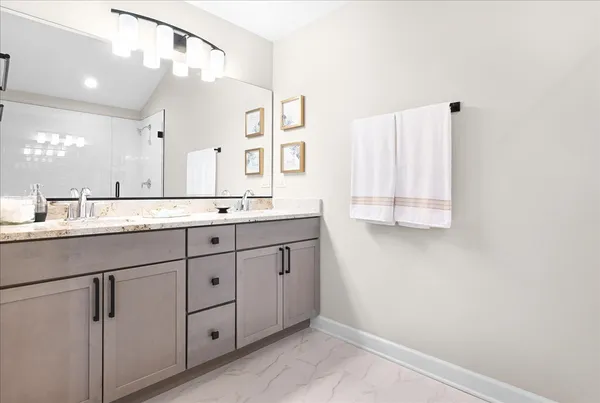 $526,990 | 2113 Bilstone Drive, Lynwood, IL 60411