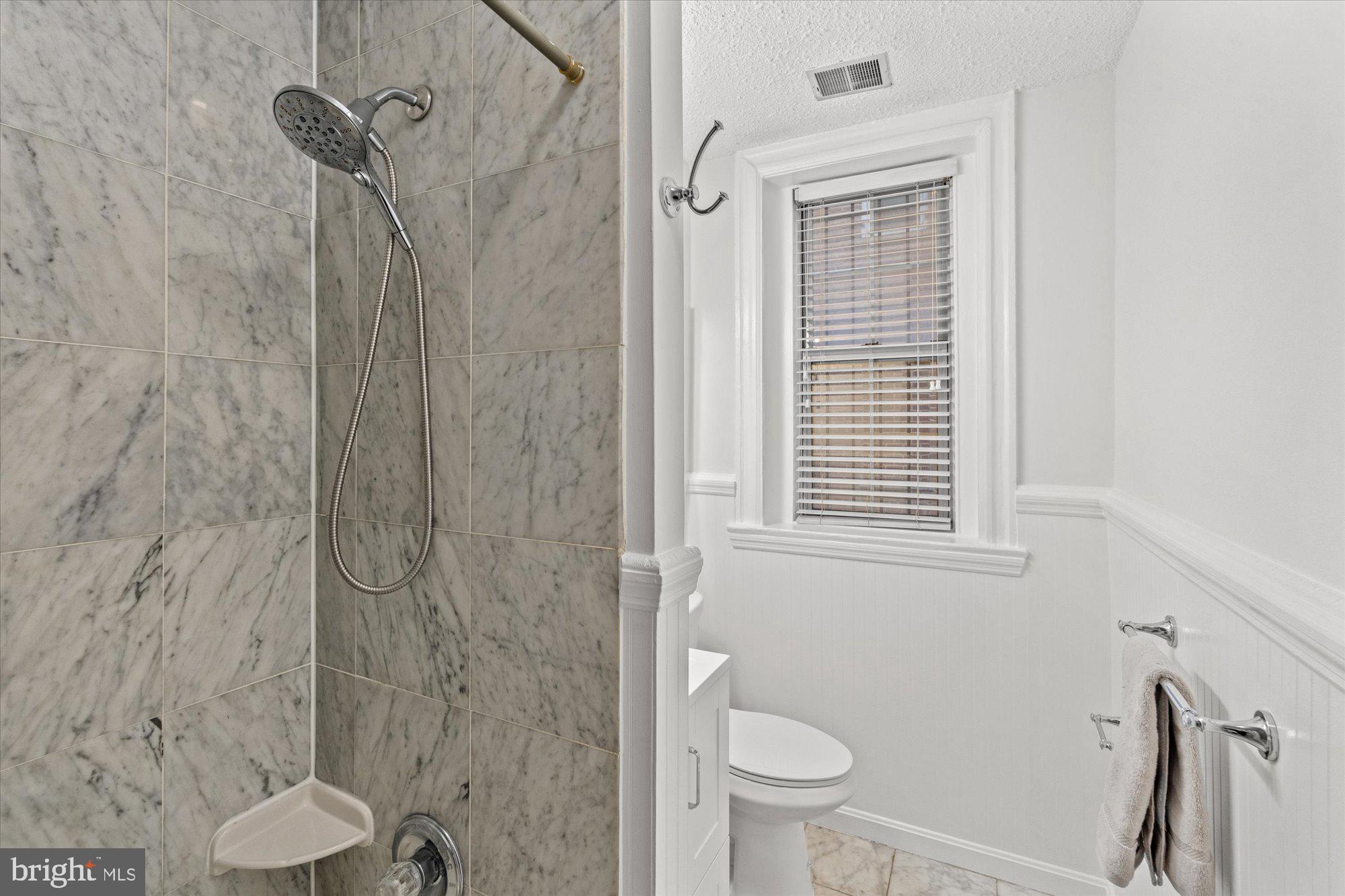 1401 Columbia Road Northwest, Unit 109 Washington, DC 20009 - Photo 22 of 24