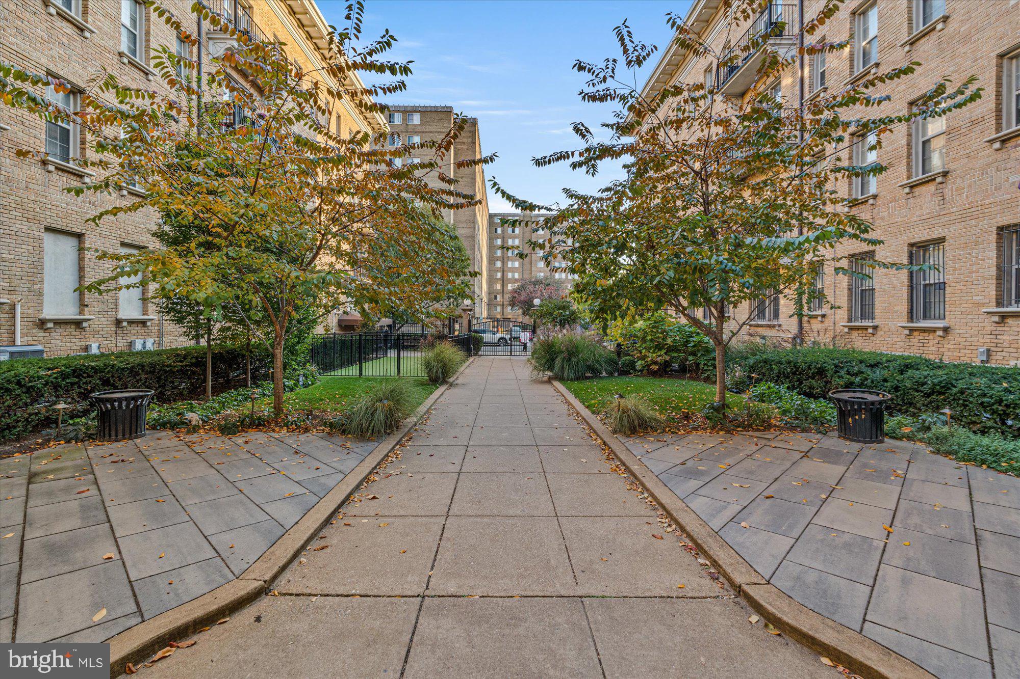 1401 Columbia Road Northwest, Unit 109 Washington, DC 20009 - Photo 7 of 24