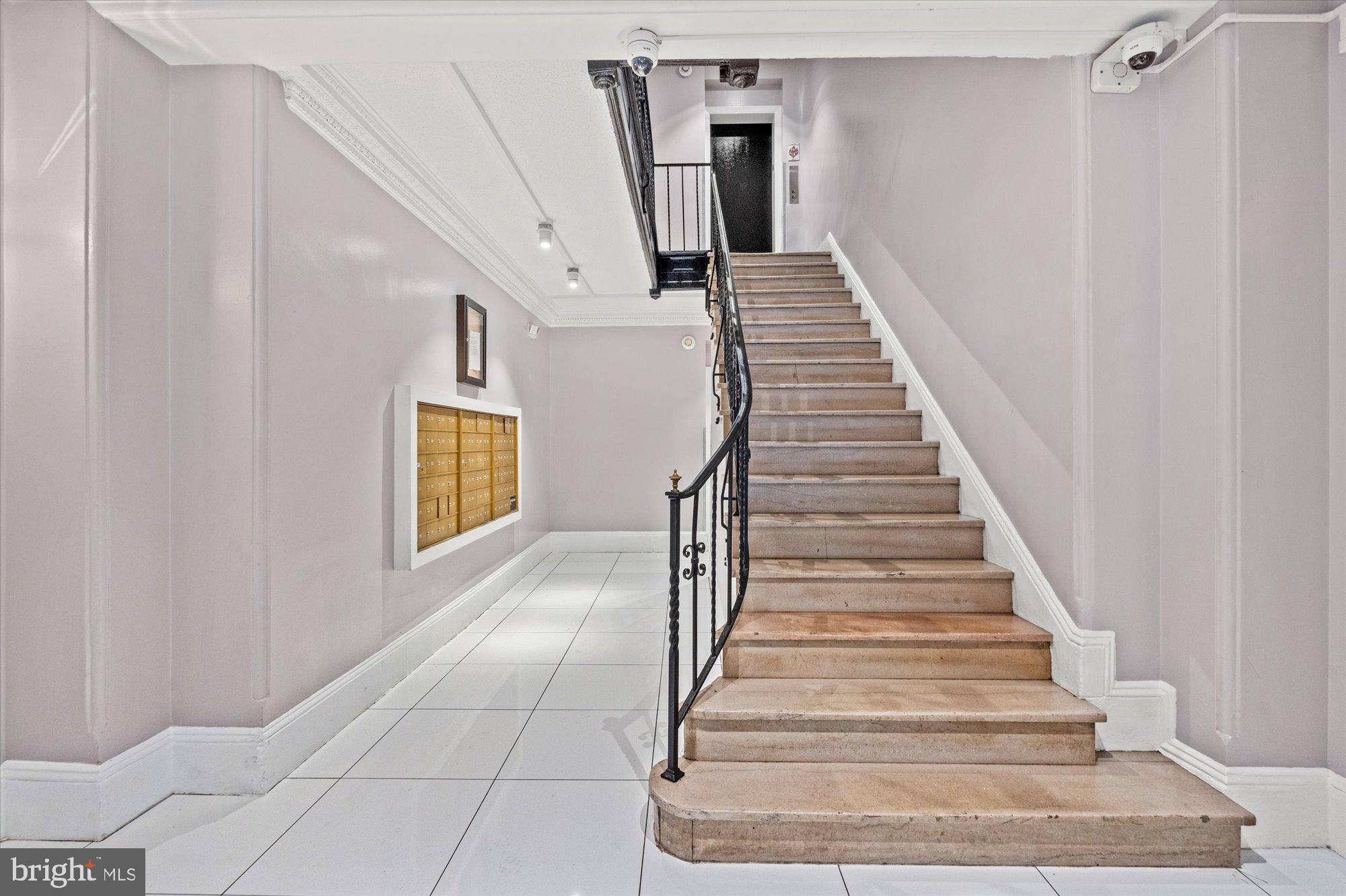 1401 Columbia Road Northwest, Unit 109 Washington, DC 20009 - Photo 8 of 24