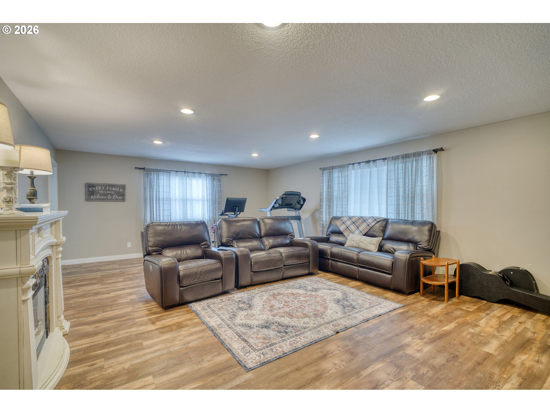 165 North Vernonia Road St. Helens, OR 97051 - Photo 7 of 41 Family Room
