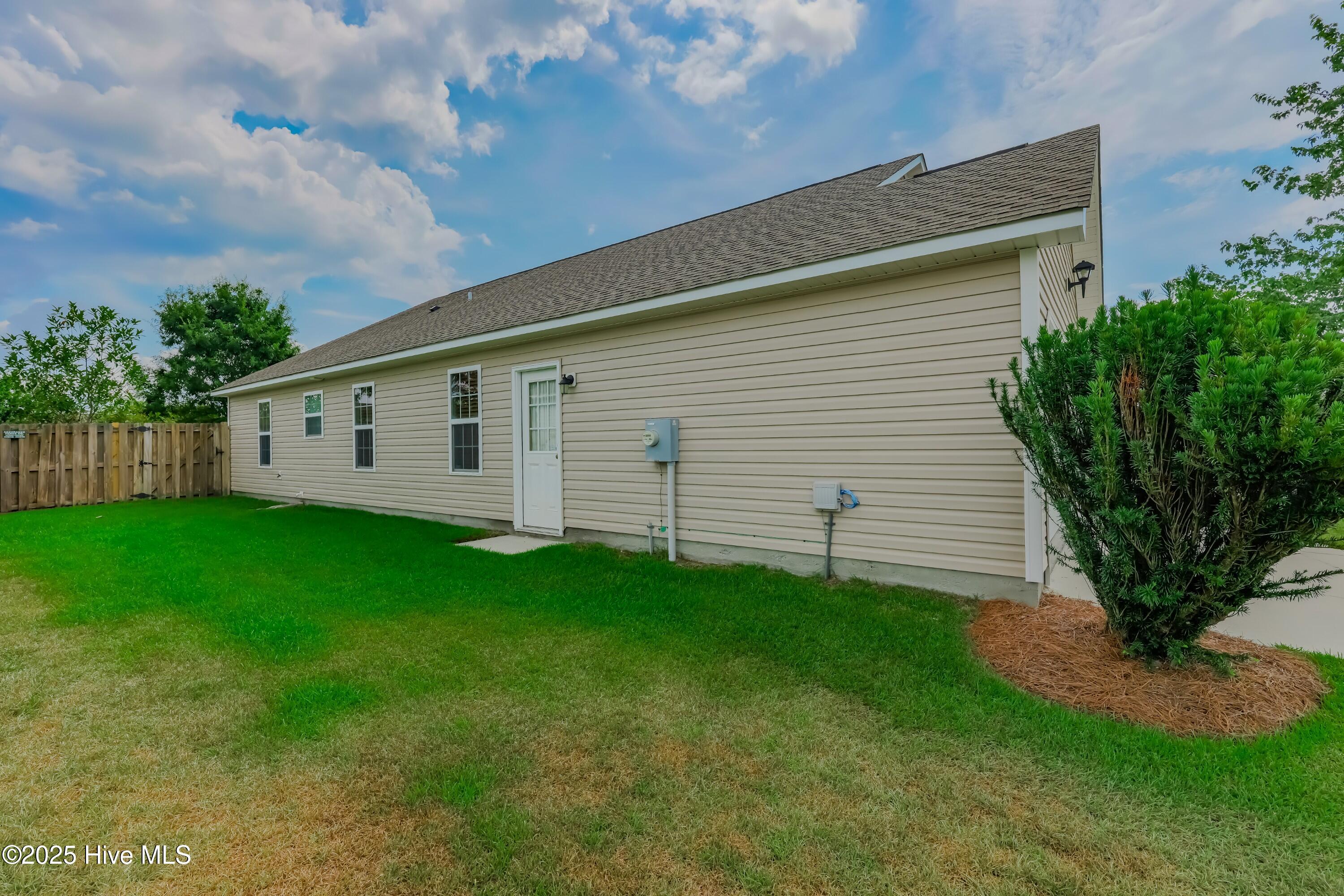 306 Rose Bud Lane Holly Ridge, NC 28445 - Photo 8 of 50 _K6A4713 (Custom)