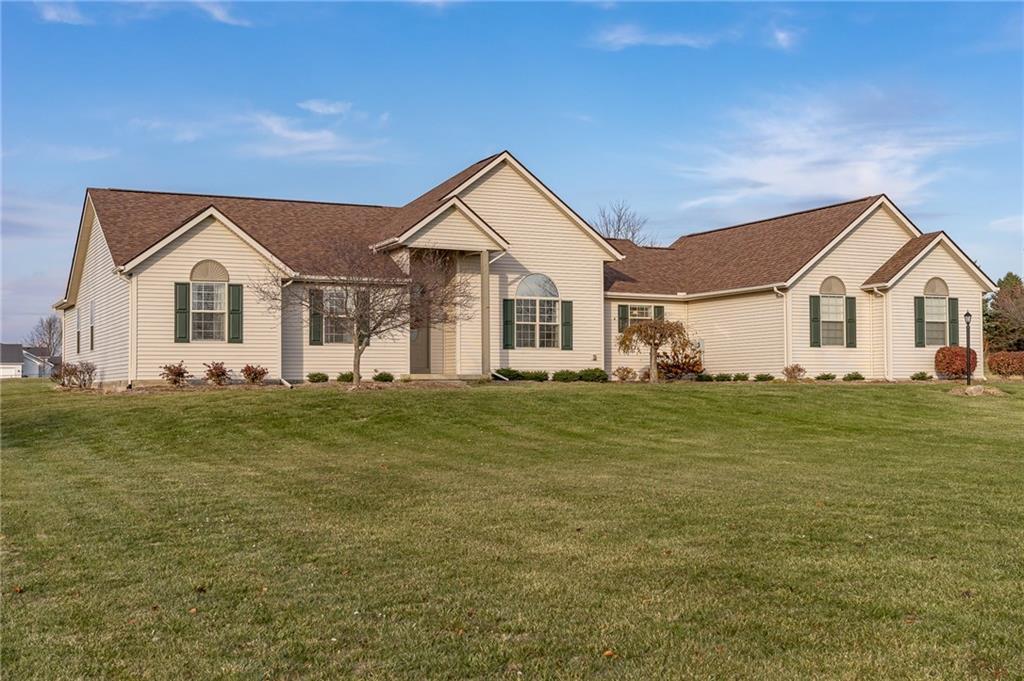 2189 East Possum Road Springfield, OH 45502 - Photo 1 of 37