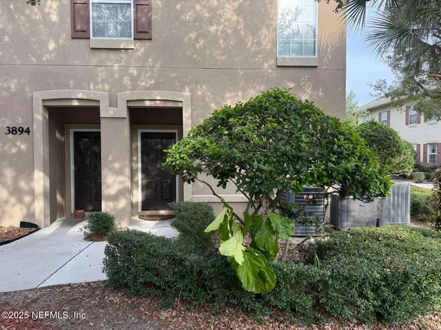 $249,999 | 3892 Summer Grove Way North, Jacksonville, FL 32257