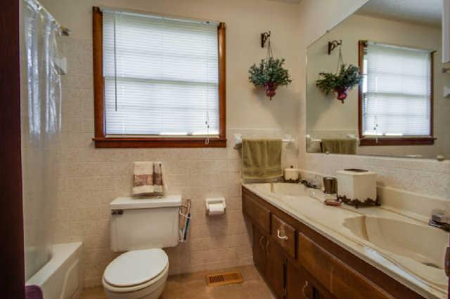 1035 Mill Road Dickson, TN 37055 - Photo 18 of 20 The master bath has a tub/shower combo