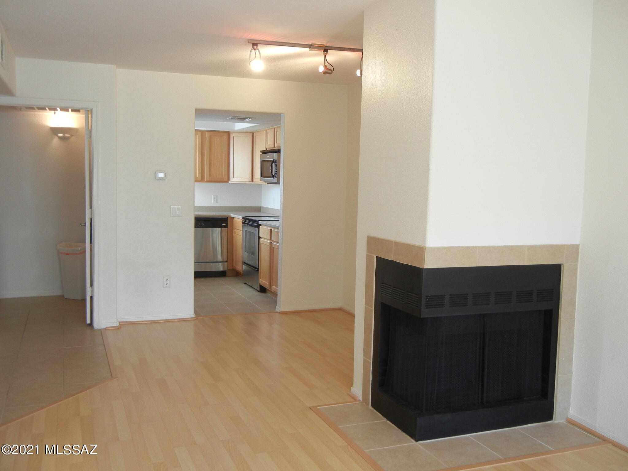 5855 North Kolb Road, Unit 1208 Tucson, AZ 85750 - Photo 5 of 29 Gallery Image 5